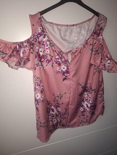 Blúzka s odhalenými ramenami, m