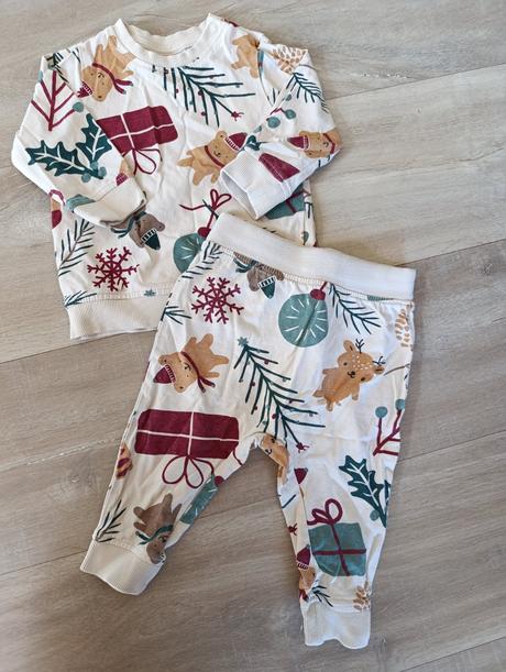 H&m vianočná súprava, 74