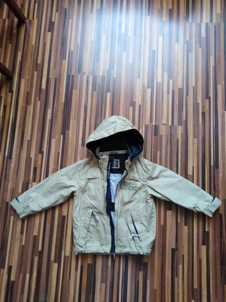 Vetrovka, l.o.g.g.,104