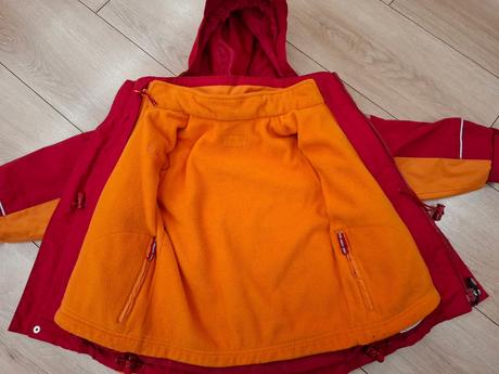 Bunda s mikinkou, 98