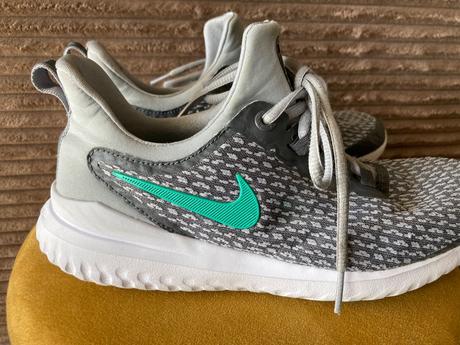 Nike renew rival w 37,5, nike,37