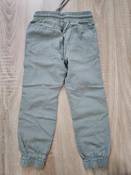 Športové nohavice, h&m,116