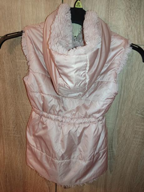 Obojstranná vesta, 122