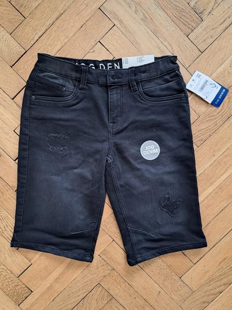 Rifľové kraťasy, c&a,152