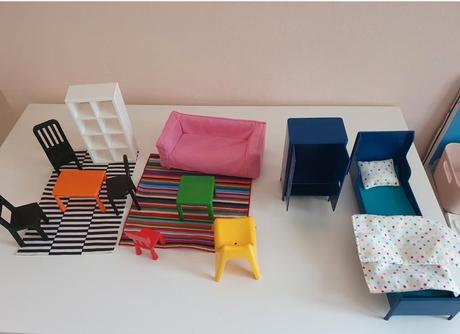 Nábytok pre bábiky do domčeka ikea, 