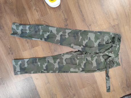 Maskacove nohavice, s