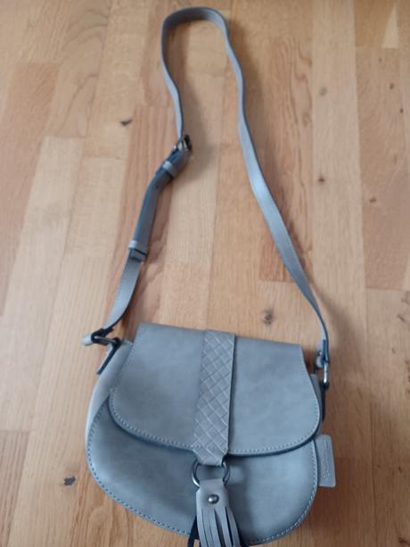 Kabelka cez rameno, 