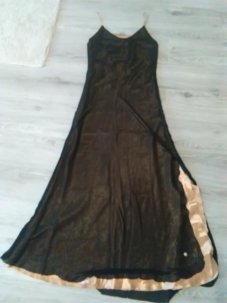 Spoločenské saty, m