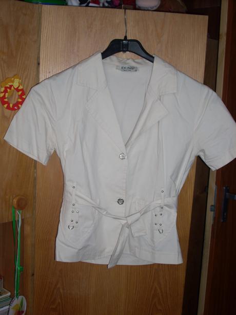 Sukňový kostým, 40