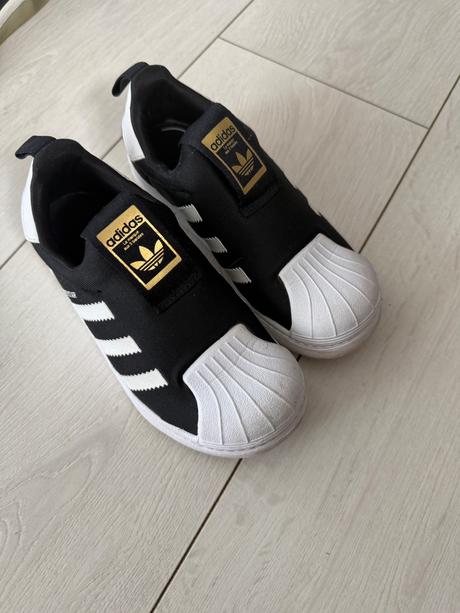 Úžasne adidas, adidas,30