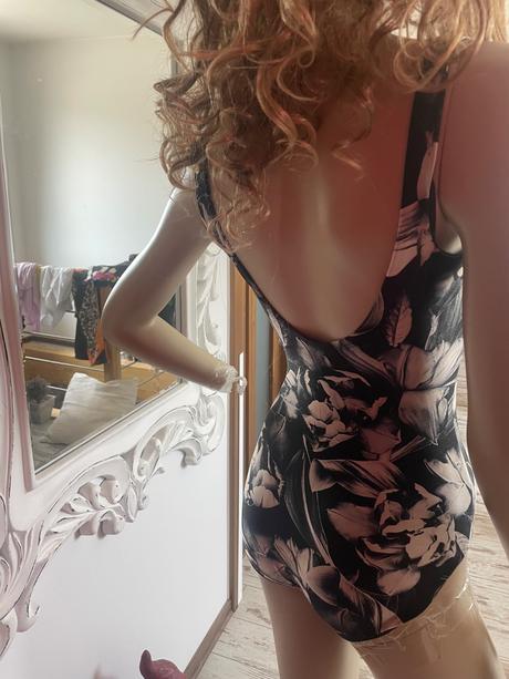 Jednodielne plavky retro, s