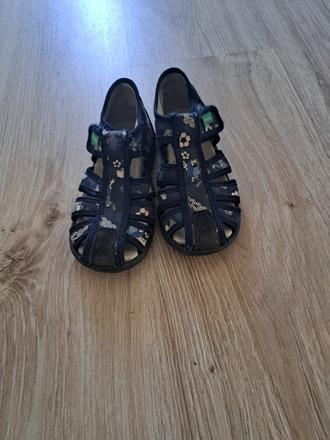 Sandale, froddo,26