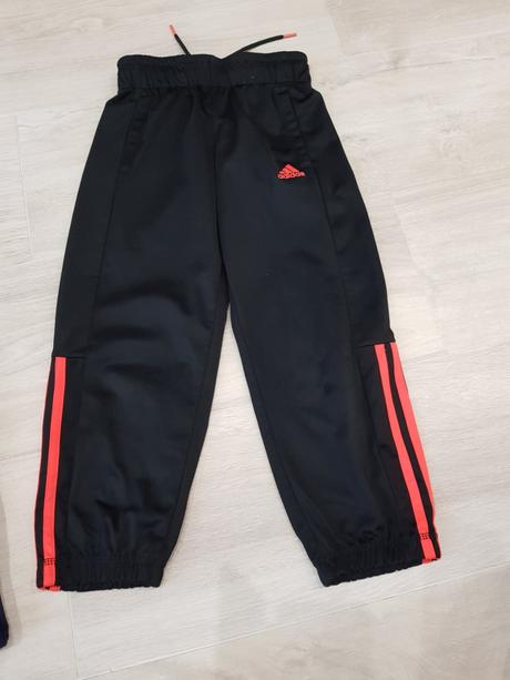 Chlapčenské nohavice a tepláky veľ. 110, 110