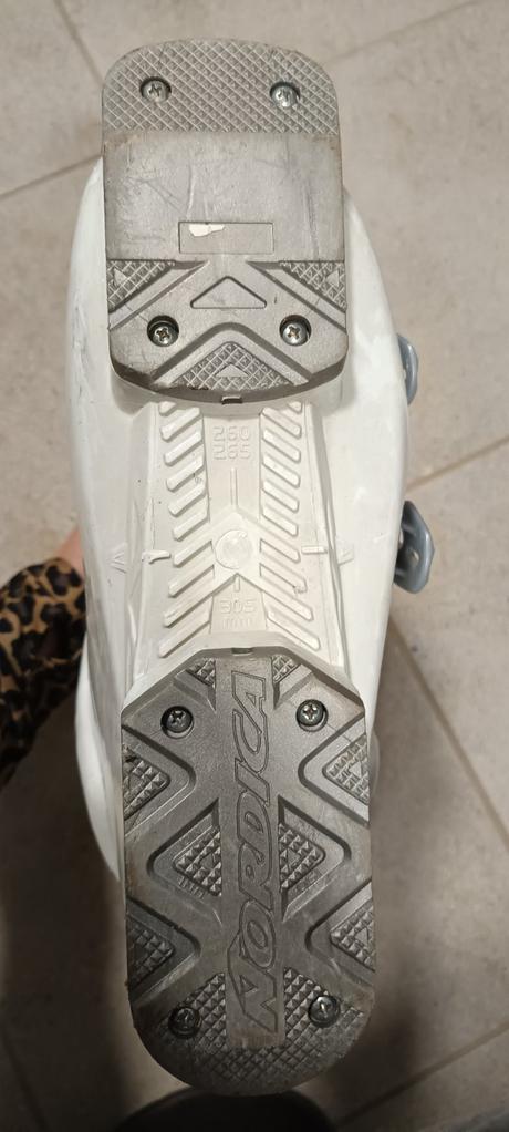 Lyziarky 260-265, nordica,40