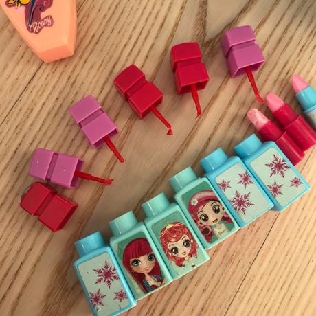 Kozmeticky kufrik frozen / kadernictvo, 