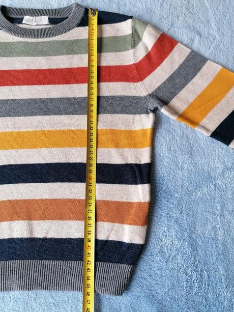 Pasikavy sveter, h&m,122