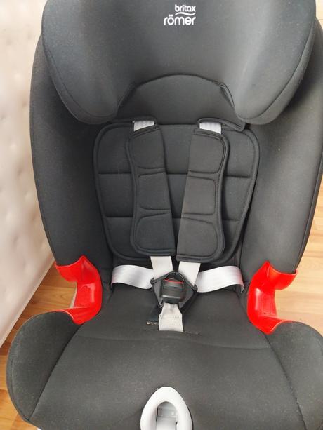 Autosedačka, britax