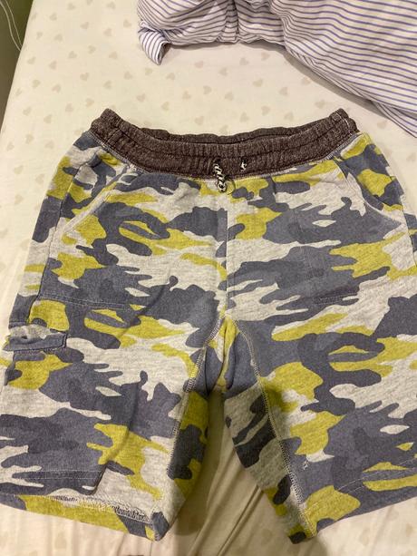 Šortky, zara,140