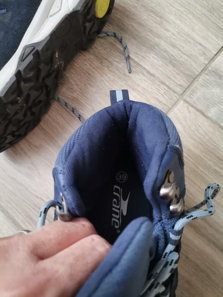 Turistické topanky, 39