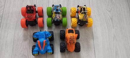 Chlapčenské hračky autá, 