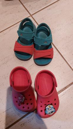 Adidas sandalky a crocs, adidas,20