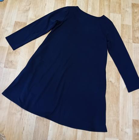 Teplejšie dámske šaty, xl