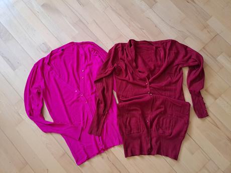 Svetriky na gombiky, s