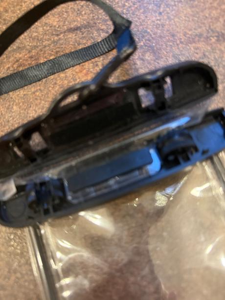 Vodotesný obal na mobil telefón, 