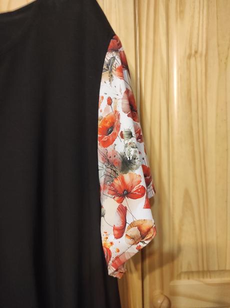 Predám nadrozmernu tuniku, 60