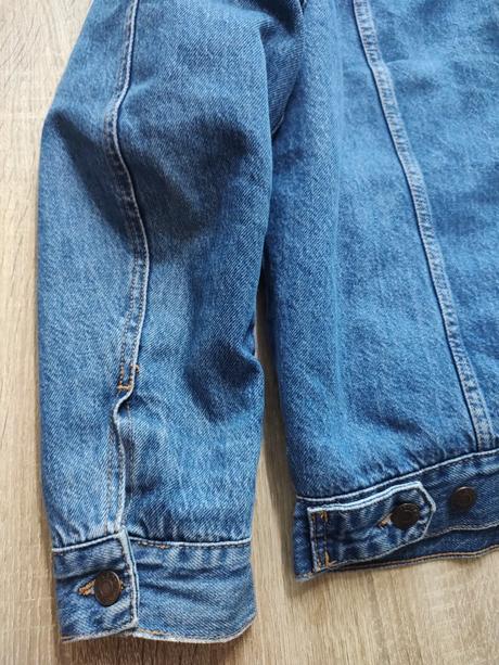 Pánska rifľová bunda s kožušinkou veľ. m, bershka,m