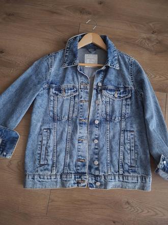 Riflova bunda, house,s