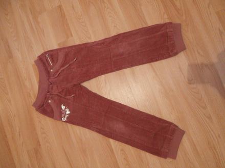 Menčestrové nohavice , 140