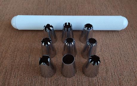 Set špičiek na zdobenie s valčekom, 