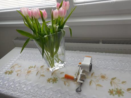 Retro mlynček na orechy, v krásnom nepoškodenom st, 