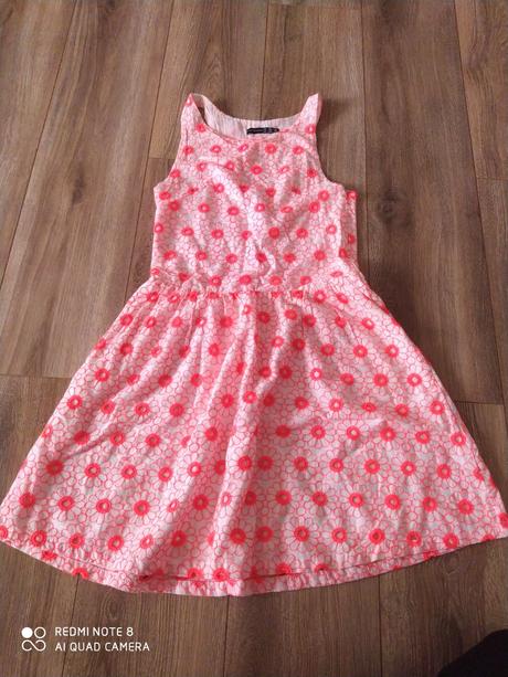 Predám kvetinkoveé šaty, atmosphere,34