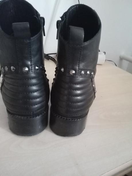 Kotnikove kožené topánky, lasocki,37