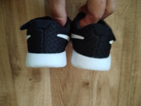 Tenisky, nike,21