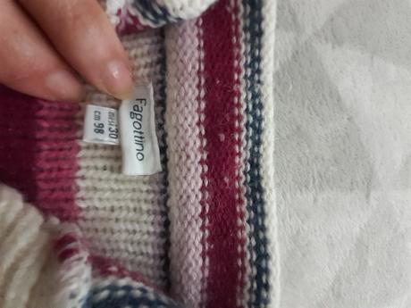 Bielofialovy svetrik na gombiky, fagottino,98