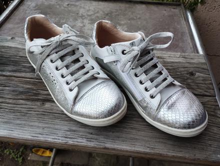 Kožené tenisky, kickers,37