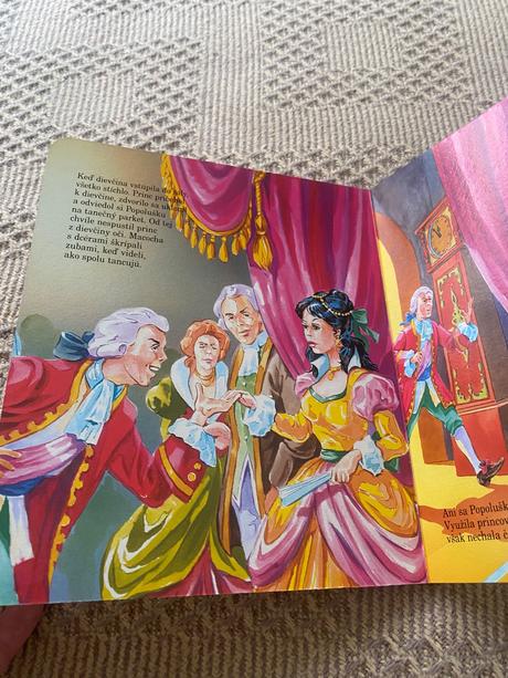 Krásne leporelo na dobrú noc popoluška, 