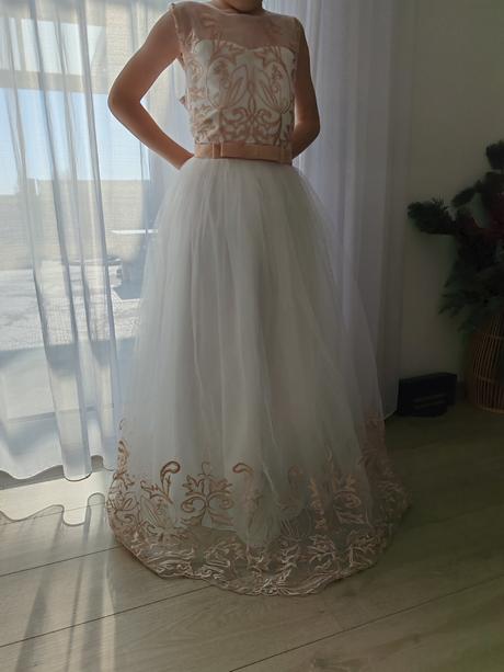 Slávnostné šaty aj na prijímanie, 146 / 152 / 158