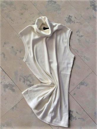 Bavlnený roláčik bez rukávov, s