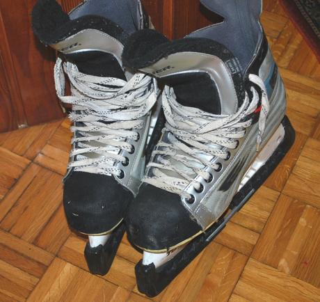 Hokejová výbava - veľkosť xl, 