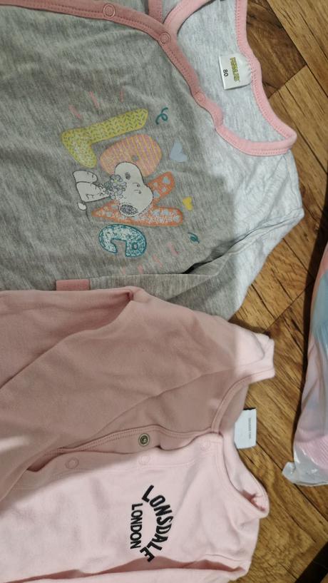 Pyžamká 12-18m, 86