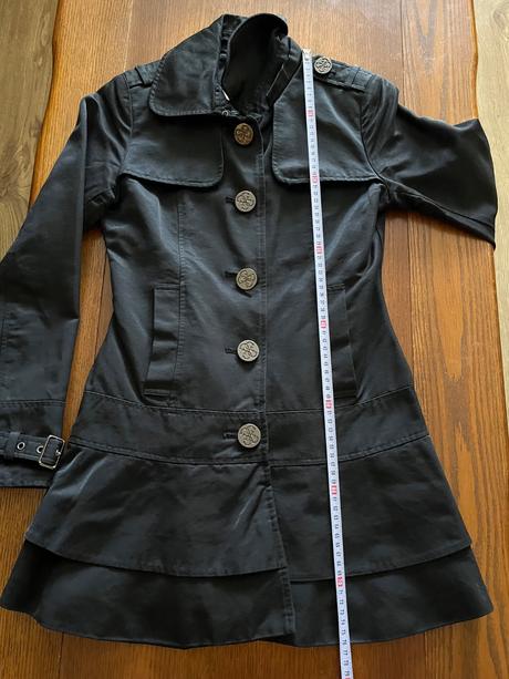 Elegantný kabátik/trenčkot guess, guess,xs