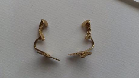 Retiazka a nausnicky s motylom, h&m