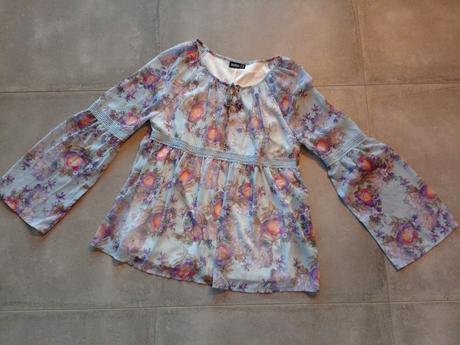 Romantická blúzka, kik,m