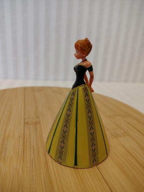 Zber retro figúrka anna frozen mod 12967 bullyland,