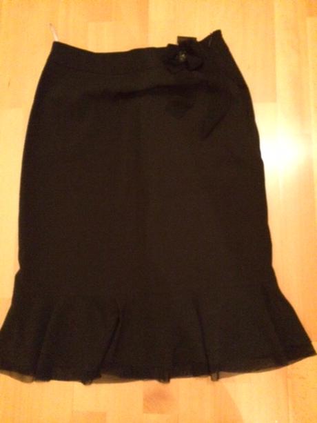 Elegantná sukňa tuzzi, m