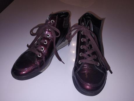 Bordové poltopánky, 37